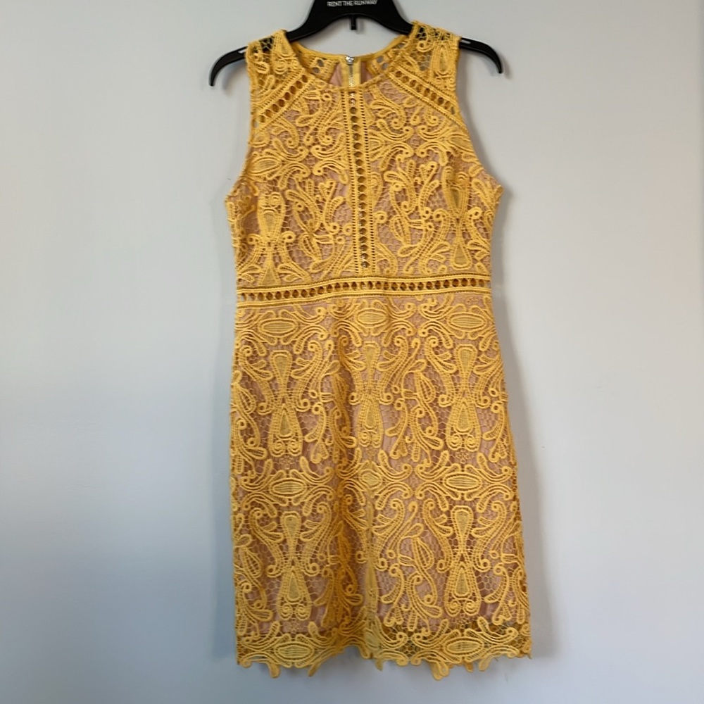 Lulus Dreamlife Yellow Lace Bodycon Dress View 2